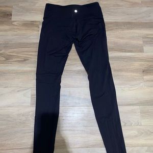 Lululemon leggings black